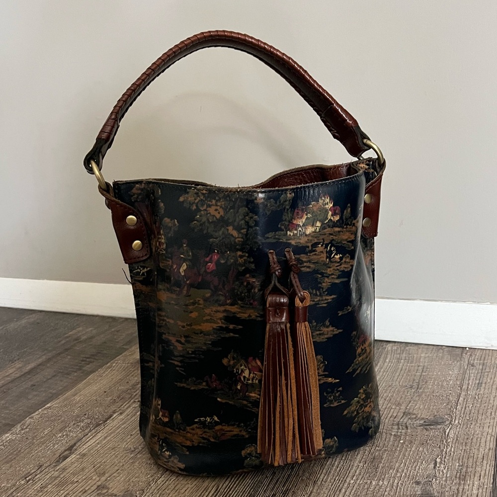 Patricia Nash Kent Countryside Bucket Bag